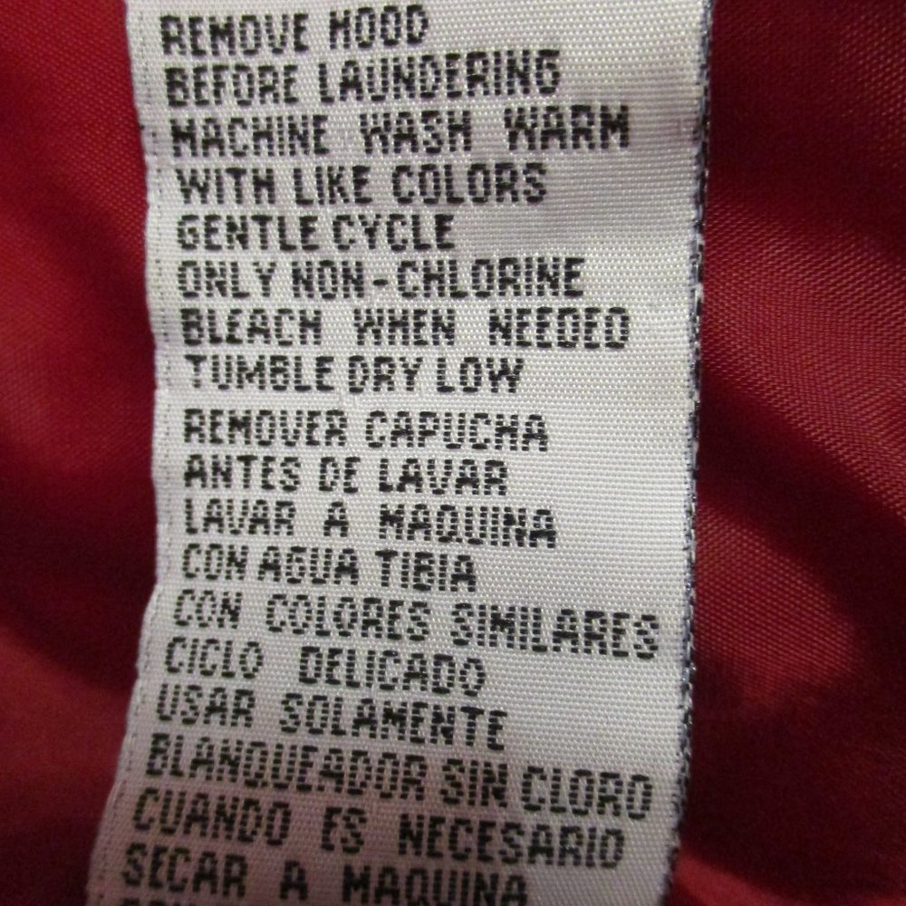 Vintage Women's Basic Editions Ruby Red Puffy Qui… - image 6